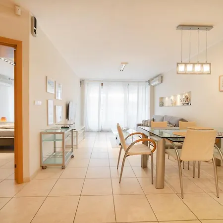 Apartament 37 Miedzymorze 10 * 예라타